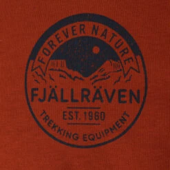 FJÄLLRÄVEN Fjällräven FOREVER NATURE BADGE LS M Herren Langarmshirt AUTUMN LEAF -Frilufts Outdoor Deutschland Verkaufs-Shop 5637657250 c forever nature badge ls tshirt m fjaellraeven 24