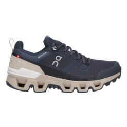 On CLOUDWANDER WATERPROOF Damen Wanderschuhe BLUE